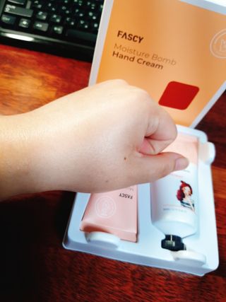 파시 FASCY 高保湿ハンドクリーム40ml+80ml セット — 5점을 준 리뷰어가 2021년 8월 올린 사용 사진