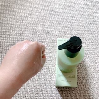 프리마인 메이크업과 들뜨는 각질까지 한방에 깐달걀로! 순하기까지한 셀베이스 그린티클렌저(200ml) — 5점을 준 리뷰어가 2023년 4월 올린 사용 사진