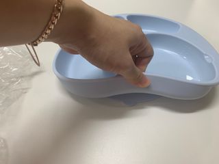 유비맘 캐릭터 실리콘 흡착 식판_색상 랜덤발송 — 5점을 준 리뷰어가 2021년 1월 올린 사용 사진