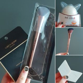 툴앤썸 로즈골드 에디션 치크or쉐딩 브러시+밀키 내추럴 스펀지+호빵 곤약 스펀지 — 5점을 준 리뷰어가 2021년 2월 올린 사용 사진