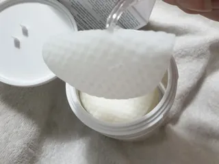 랑벨 비타 에너지 잡티 앰플 패드 65매 (투명하고 밝은 얼굴 광채패드) — 4점을 준 리뷰어가 2022년 5월 올린 사용 사진