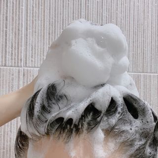 [바디홈즈] 골드 마유 샴푸 — 4.5점을 준 리뷰어가 2021년 2월 올린 사용 사진