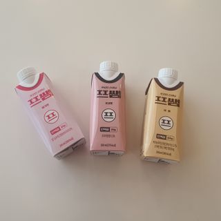 파워풀엑스 [프쌤] 더 맛있고 강력해진 고단백 음료 3종 (초코맛,딸기맛,커피맛) — 3점을 준 리뷰어가 2023년 1월 올린 사용 사진