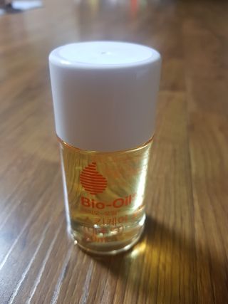 바이오오일 [바이오-오일] 스킨케어 오일 내추럴 60ml — 5점을 준 리뷰어가 2021년 6월 올린 사용 사진