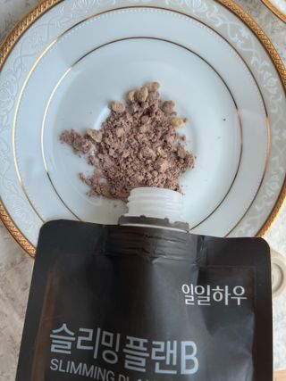 일일하우 슬리밍 플랜B 고소한 귀리맛, 진한 카카오맛 (체중조절식) — 5점을 준 리뷰어가 2023년 5월 올린 사용 사진