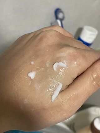 스킨큐어 산다화 울트라 젠틀 약산성 세안제 — 5점을 준 리뷰어가 2023년 3월 올린 사용 사진