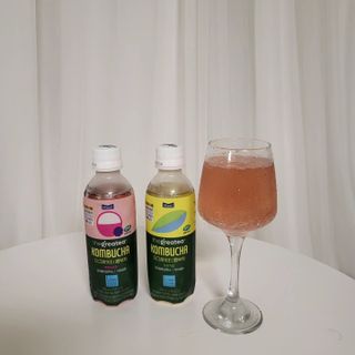 더그레잇티 콤부차 [매일유업] 더그레잇티 44kcal 콤부차 300ml *12개입 (오리지널 6개+베리리치 6개) — 5점을 준 리뷰어가 2023년 8월 올린 사용 사진