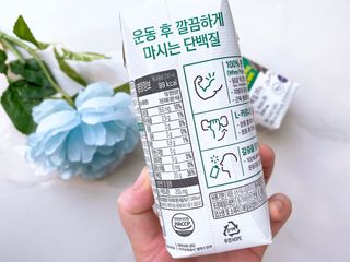 셀렉스스포츠 셀렉스 스포츠 웨이 프로틴 초콜릿 _ 330ml x 12팩 — 5점을 준 리뷰어가 2021년 3월 올린 사용 사진
