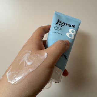 나우 [리브엠]피부 속부터 겹겹이, 촘촘하게! 워터핏8중 수분착붙 크림 — 5점을 준 리뷰어가 2025년 1월 올린 사용 사진