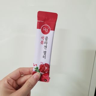 함초록 Rg+ 석류콜라겐젤리 — 4점을 준 리뷰어가 2021년 3월 올린 사용 사진
