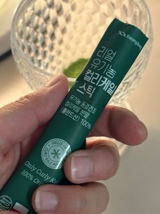 광동생활건강 프리 미션 [광동] 리얼 유기농 컬리케일 스틱 (2 g * 30포) — 5점을 준 리뷰어가 2025년 7월 올린 사용 사진