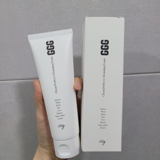 지지지 클린 퍼펙트 클렌징폼 120g — 5점을 준 리뷰어가 2022년 3월 올린 사용 사진