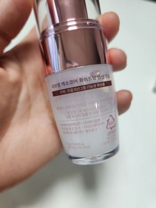 나우 [리브엠] 123억개 엑소좀으로 채운 눈부신 광채, 엑소코어 화이트닝 텐션 앰플 — 3점을 준 리뷰어가 2023년 7월 올린 사용 사진