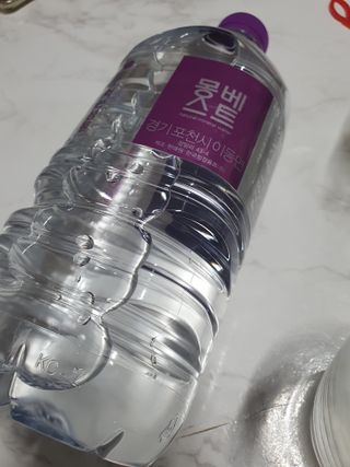 몽베스트 MONTBEST 1L 12입 — 5점을 준 리뷰어가 2022년 4월 올린 사용 사진