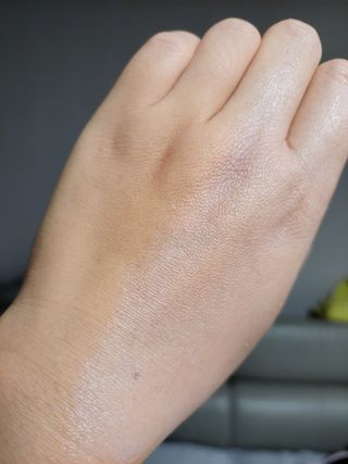 [오띠] SET_더마 컨트롤 선 크림( SPF50+ PA++++) & 100 마스크팩 x  4매 (수분/탄력/광채/장벽) — 3점을 준 리뷰어가 2022년 7월 올린 사용 사진