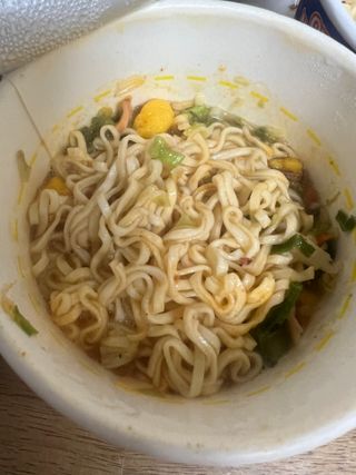 NISSIN 닛신 컵누들  4종 - 씨푸드오리지날, 씨푸드 스파이시, 씨푸드 커리, 씨푸드 XO소스 — 4.5점을 준 리뷰어가 2022년 4월 올린 사용 사진
