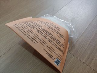 툴앤썸 로즈골드 에디션 치크or쉐딩 브러시+밀키 내추럴 스펀지+호빵 곤약 스펀지 — 4점을 준 리뷰어가 2021년 2월 올린 사용 사진