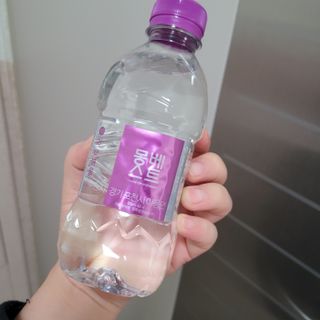 몽베스트 [MONTBEST] 330mL 20병 — 5점을 준 리뷰어가 2022년 4월 올린 사용 사진