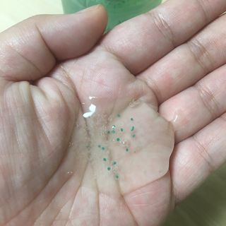 어라운드미 [어라운드 미] 탈모 증상 완화 스칼프 샴푸 + 두피 영양 공급 트리트먼트 — 4.5점을 준 리뷰어가 2021년 7월 올린 사용 사진