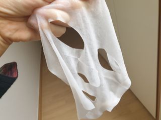 쿠피 피디알엔 연어 더마 페이셜 마스크 — 5점을 준 리뷰어가 2022년 1월 올린 사용 사진
