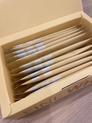 디오르 파인화이트 — 4점을 준 리뷰어가 2022년 1월 올린 사용 사진