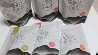 오봉산꽃부각 [만나식품] 오봉산 꽃부각 3가지 맛(오리지널, 새우맛, 매운고추맛) — 5점을 준 리뷰어가 2023년 1월 올린 사용 사진