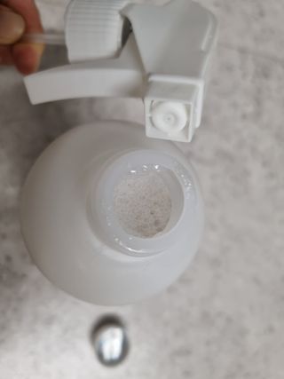 소담스퀘어 상암 장바이오텍(주)  배클 다목적 세정제 — 4점을 준 리뷰어가 2022년 12월 올린 사용 사진