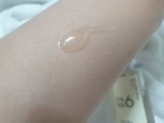 GINGER6 라이크 화이트 스노우 세럼 — 5점을 준 리뷰어가 2021년 10월 올린 사용 사진