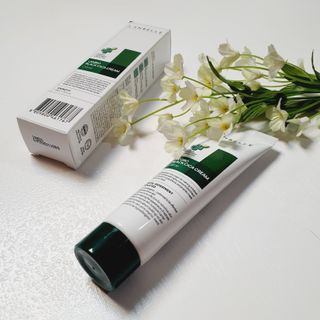 랑벨 랑바이오 블랙 시카 크림 50ml(블랙비 프로폴리스, 시카 4종, 판테놀 10 함유) — 5점을 준 리뷰어가 2022년 4월 올린 사용 사진