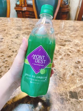 몽베스트 Montbest with Sparkling water Lime20병 — 5점을 준 리뷰어가 2021년 10월 올린 사용 사진