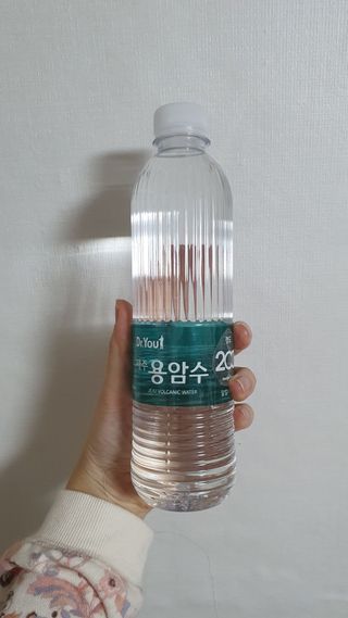 닥터유 제주용암수 닥터유 용암수 — 5점을 준 리뷰어가 2021년 11월 올린 사용 사진