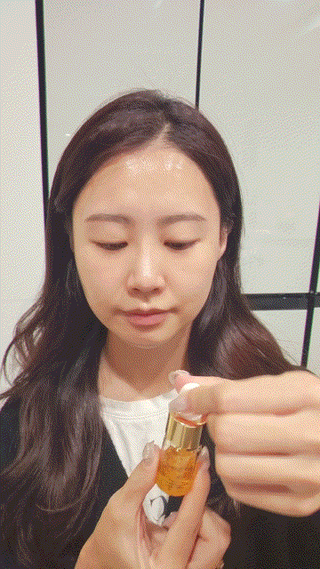 [보히케어] 컨센트레이트 이데베논 7 펩타이드 콤플렉스 앰플 — 5점을 준 리뷰어가 2023년 10월 올린 사용 사진