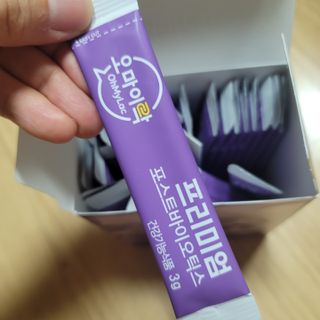 [유산균] 오마이락 프리미엄 포스트바이오틱스 30P — 5점을 준 리뷰어가 2022년 11월 올린 사용 사진