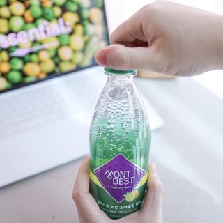 몽베스트 Montbest with Sparkling water Lemon OR Lime 20병(랜덤) — 5점을 준 리뷰어가 2022년 10월 올린 사용 사진