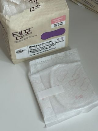N[템포] 템포 패드 내추럴 순면 생리대 SET(중형 슬림 + 대형 + 라이너) — 5점을 준 리뷰어가 2024년 2월 올린 사용 사진