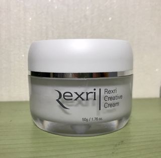 렉스리 크리에이티브 크림  Rexri Creative Cream — 5점을 준 리뷰어가 2022년 6월 올린 사용 사진