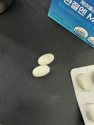[경남제약헬스케어]케어플러스 관절엔 MSM 1000mg 60정/1개월분/관절/뼈/연골 영양/비타민D+아연/1일2정 — 5점을 준 리뷰어가 2024년 1월 올린 사용 사진