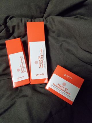 아이앤립 / EYENLIP 아이앤립 연어오일 리바이탈라이징 토너+앰플+크림 3종 세트 — 4.5점을 준 리뷰어가 2021년 4월 올린 사용 사진