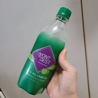 몽베스트 Montbest with Sparkling water Lime20병 — 5점을 준 리뷰어가 2021년 10월 올린 사용 사진