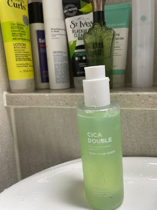 스킨큐어 산다화 순한 클렌징 동백 오일 200ml — 5점을 준 리뷰어가 2023년 11월 올린 사용 사진