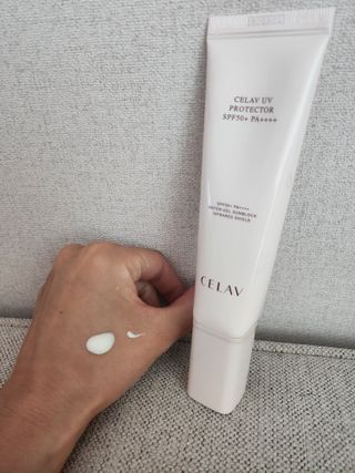 프리마인 선크림만 바꿨을 뿐인데 매일 물 2L챙겨먹고 기초케어 완벽하게 한 물빛피부 완성,셀라브UV프로텍터 — 5점을 준 리뷰어가 2023년 7월 올린 사용 사진