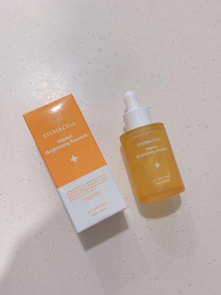 체르엠 스템앤셀 비타민 브라이트닝 에센스 30ml 1개 — 5점을 준 리뷰어가 2021년 9월 올린 사용 사진