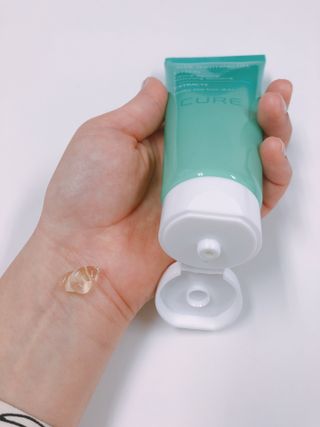 김정문알로에 큐어 큐어 맥시 알로에베라 겔 크림 — 5점을 준 리뷰어가 2021년 3월 올린 사용 사진
