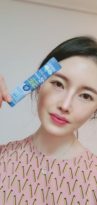 서울약사신협_프로바이오생유산균_2.5G x 100포 — 5점을 준 리뷰어가 2021년 6월 올린 사용 사진