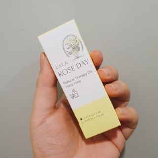 라라로즈데이 시즌2 천연 아로마오일 Y존 케어 속옷향수 이너퍼퓸 5ml  여성의 자존감을 UP시키자 — 5점을 준 리뷰어가 2021년 9월 올린 사용 사진