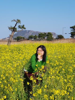 [NEW 탄력유턴 아이크림] AHC 유스 래스팅 리얼 아이크림 포 페이스 — 5점을 준 리뷰어가 2021년 2월 올린 사용 사진