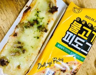 [푸딩팩토리] 싱글팩토리 피도그 100g x 3ea (불고기/콤비네이션/핫치킨) — 5점을 준 리뷰어가 2022년 9월 올린 사용 사진