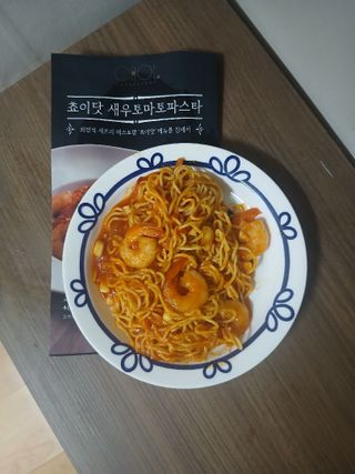 프레시지 [구매평]최현석의 쵸이닷 새우 토마토 파스타 (냉동) — 5점을 준 리뷰어가 2025년 6월 올린 사용 사진