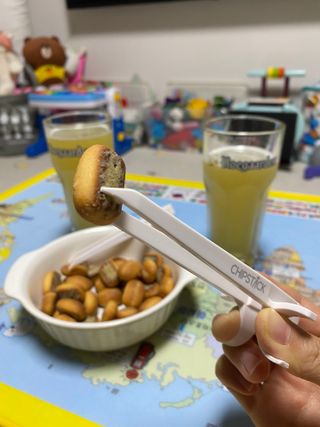 칩스틱 과자젓가락 게이밍젓가락 2ea / KC인증 식품용 — 5점을 준 리뷰어가 2021년 10월 올린 사용 사진