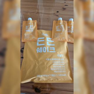 [덜다] 든든 식물성 단백질 쉐이크 40g X 7입 (곡물/딸기) — 5점을 준 리뷰어가 2023년 8월 올린 사용 사진